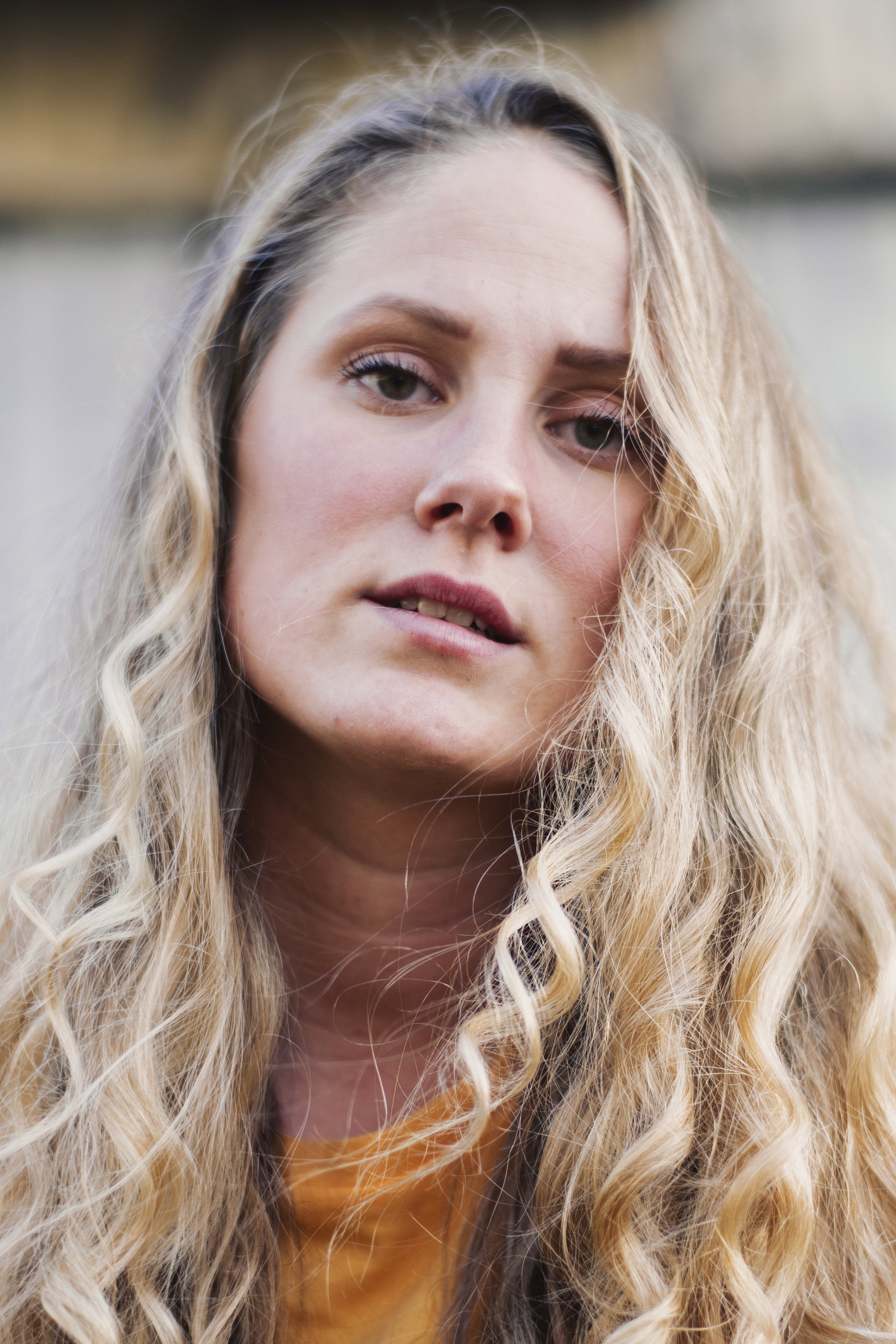 Amanda Hedvig Lie Strand as Tina in Norsk-ish