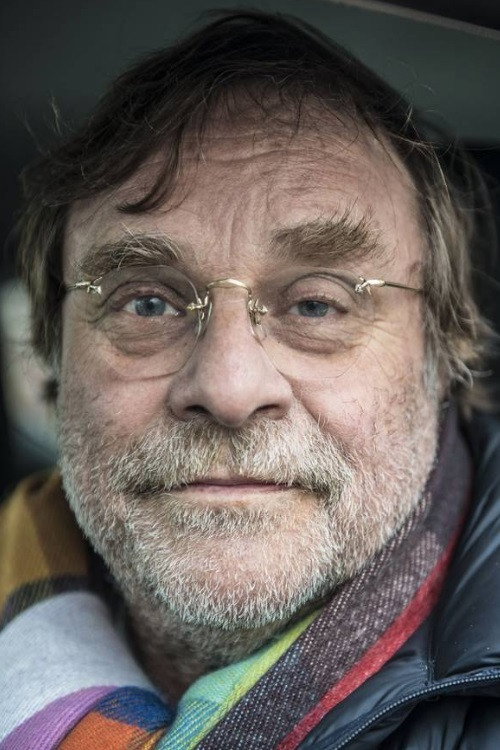 Lars Knutzon as Skipper in Nissebanden