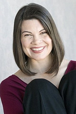 Chandler McIntyre as Hannah in Mary and Martha