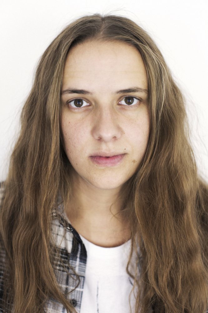 Siri Hjorton Wagner as Lara in Guerrilla