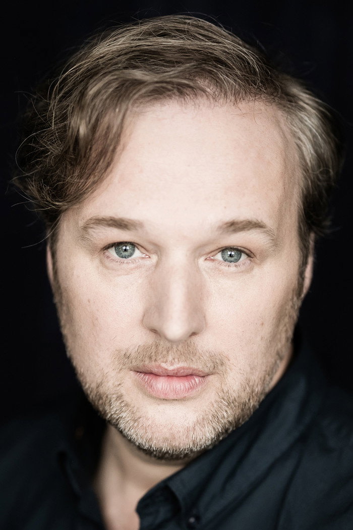 Stephan Grossmann as Peter Görlitz in Weissensee
