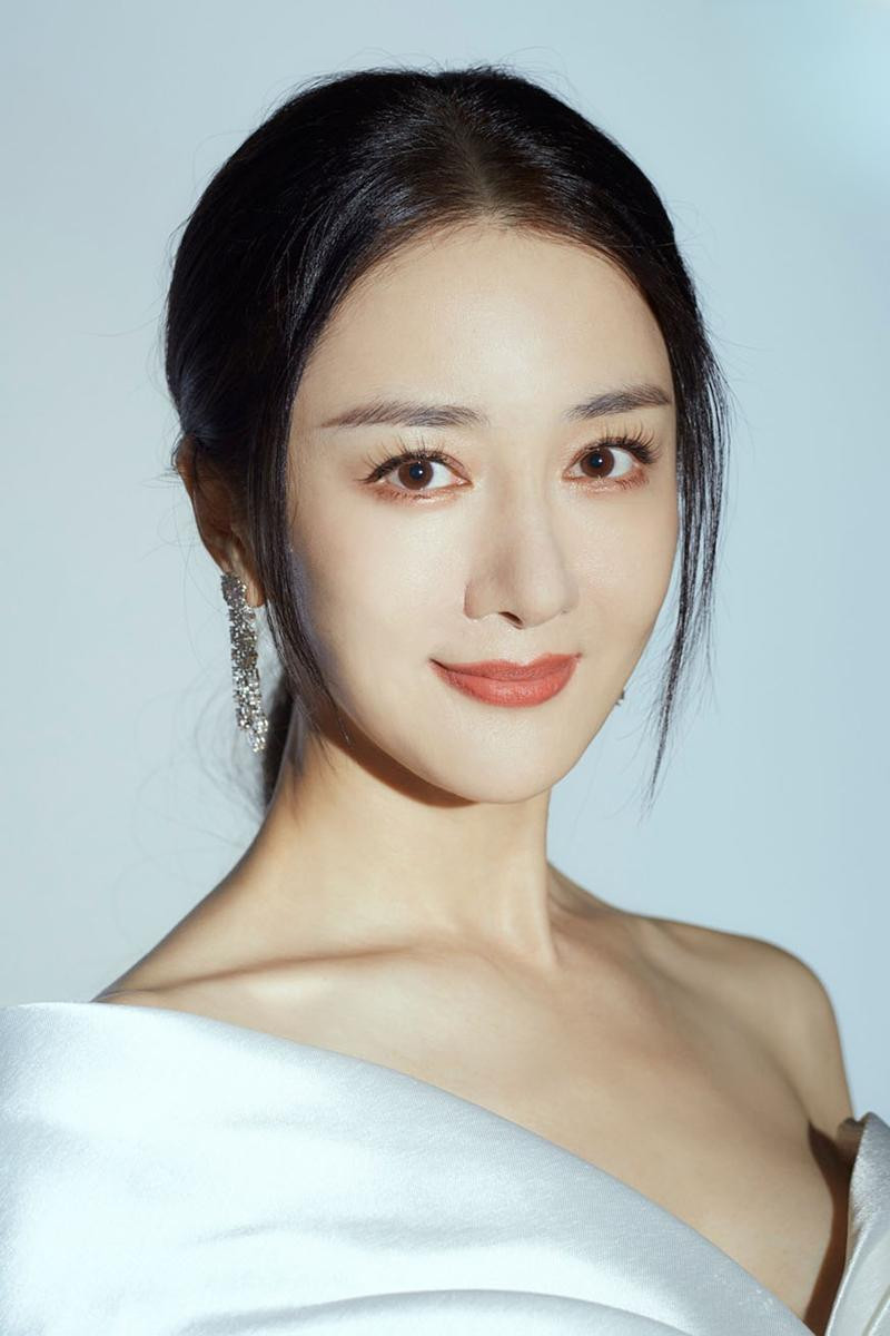 李依晓 as Zhang Yingxue in Nursing Our Love