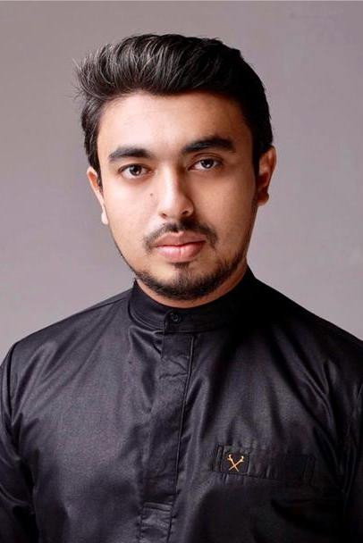 Issey Fazlisham as Jali in Perang Nasi Dagang
