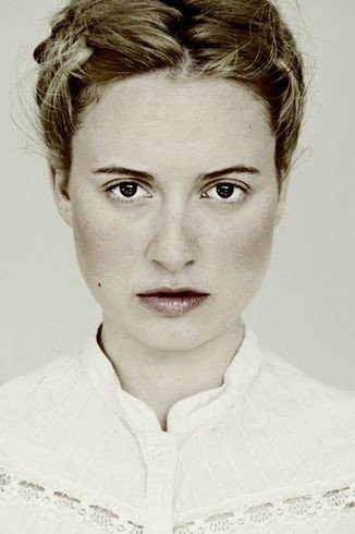 Wanda Perdelwitz as Lissi in Eine Rolle mit Stil