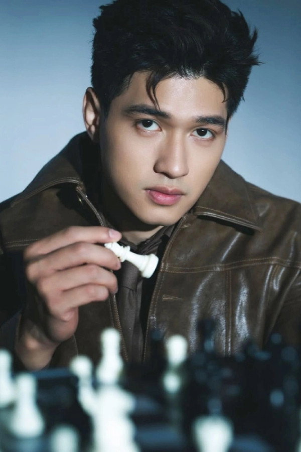 Ma Ran Đô as Sơn in Hijacked