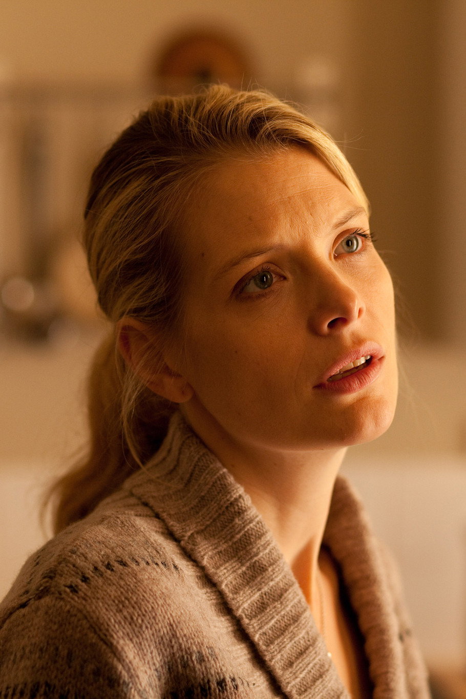 Andrea Lowe as Vicky in The Unloved