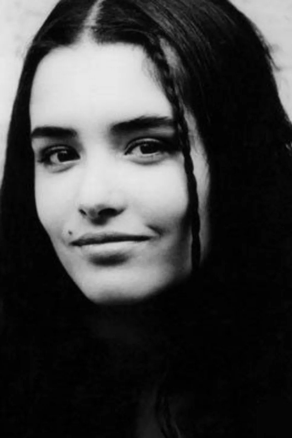 Barbara Kosmal as Anes in The Hollow Men