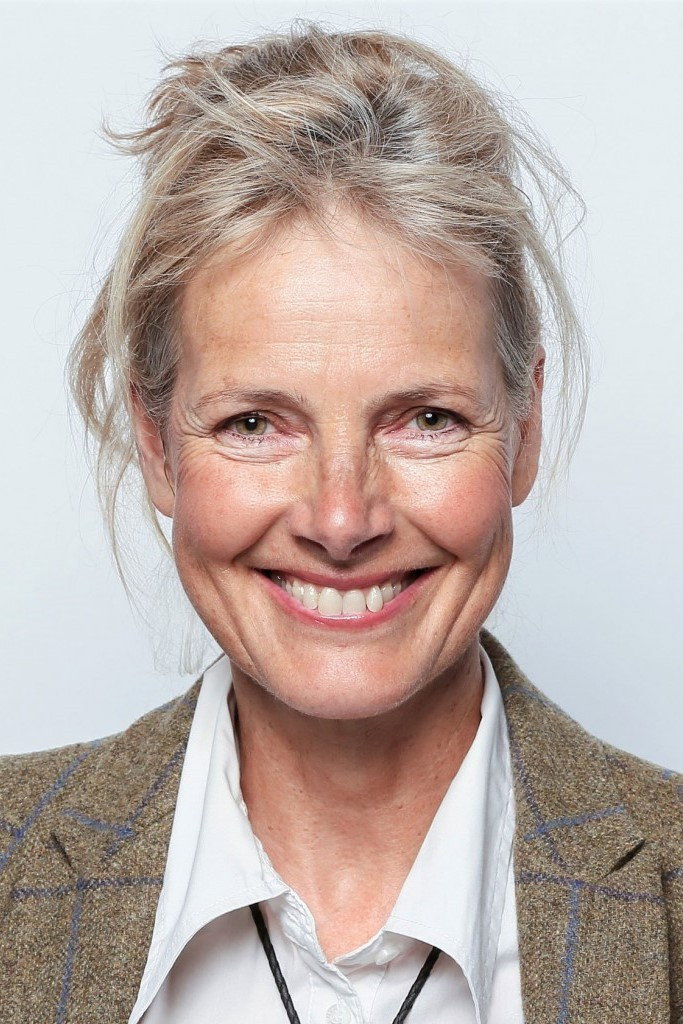 Cay Helmich as Gloria Thorbach in Cluedo - Das Mörderspiel