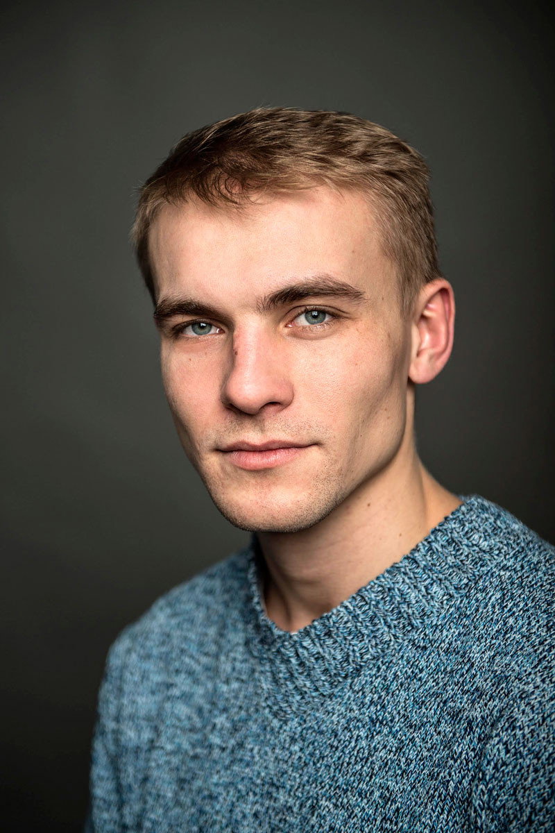 Павел Юдин as Егор Лебеда in Enemies