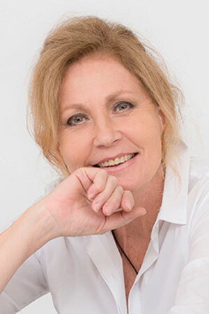 Patrizia Castaldi as Marisa in The Suspicious Death of a Minor