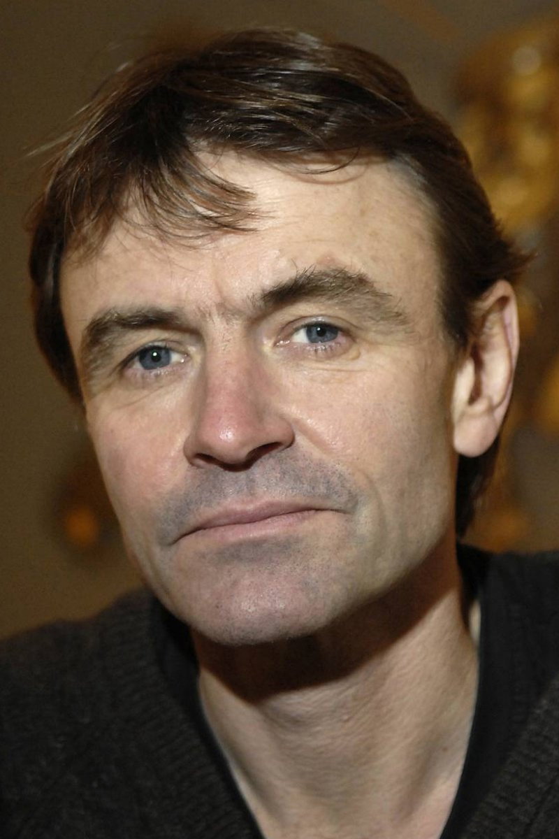 Lasse Kolsrud as Lt. Thomas Glahn in Pan