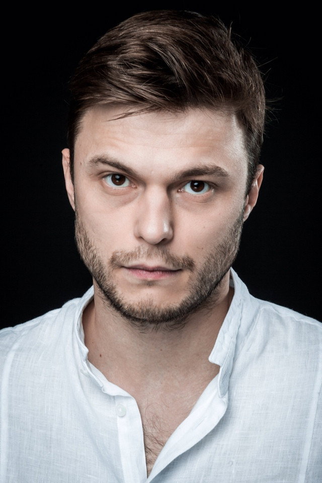 Иван Батарев as Андрей Осокин in Немедленное реагирование