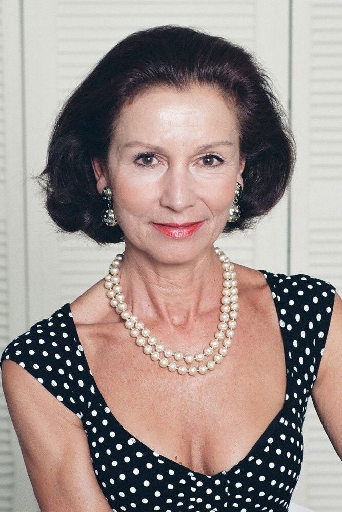 Marianne Borgo as Nathalie Vernet in For Better and for Worse