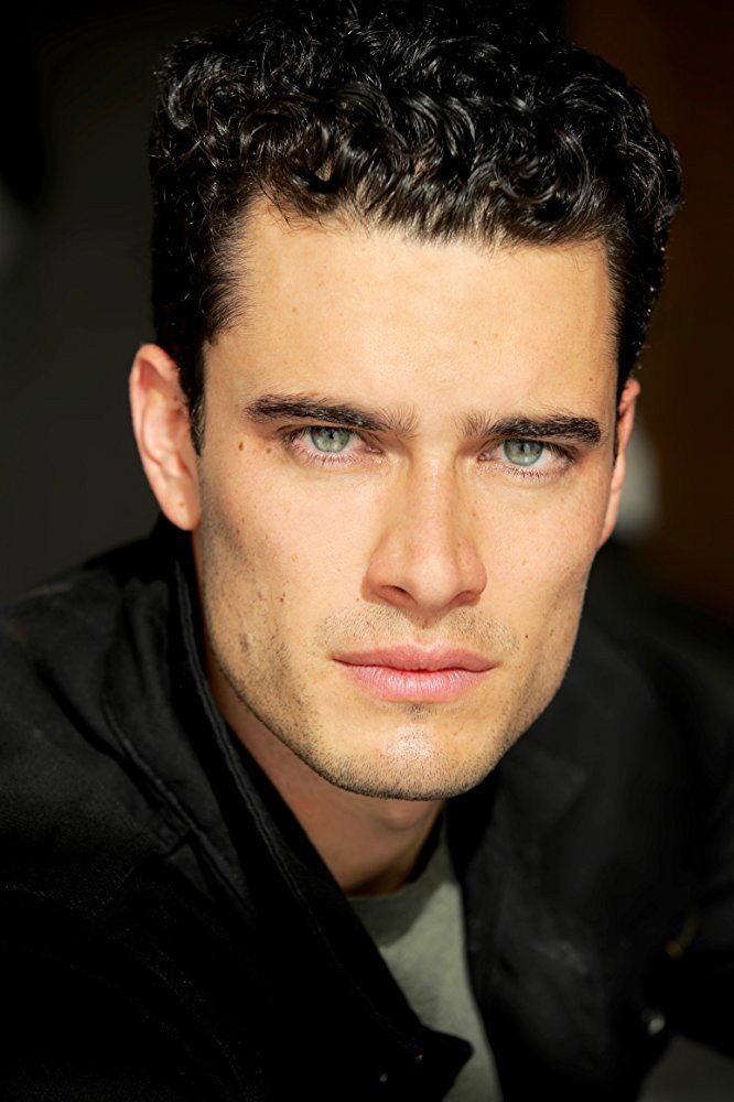 Antonios Antoniadis as Owen in Hollow Bedrooms