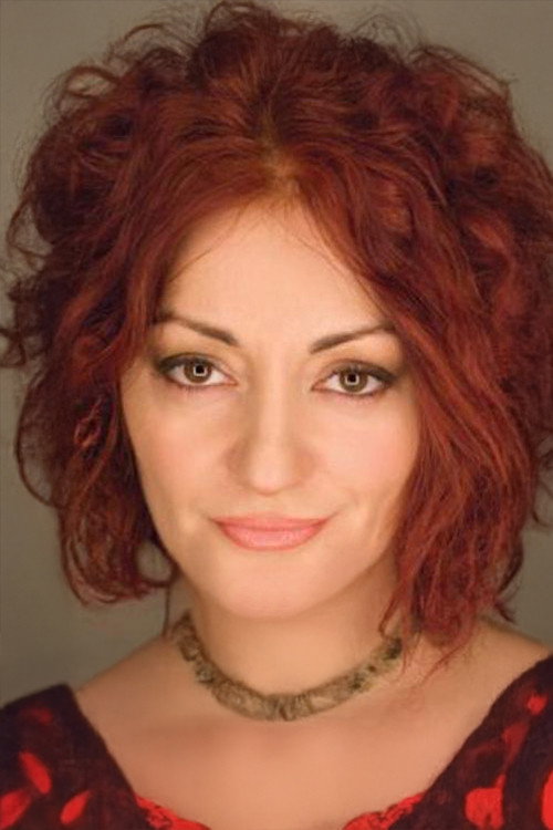 Yasemin Alkaya as Nejla in The Fall of Leaves