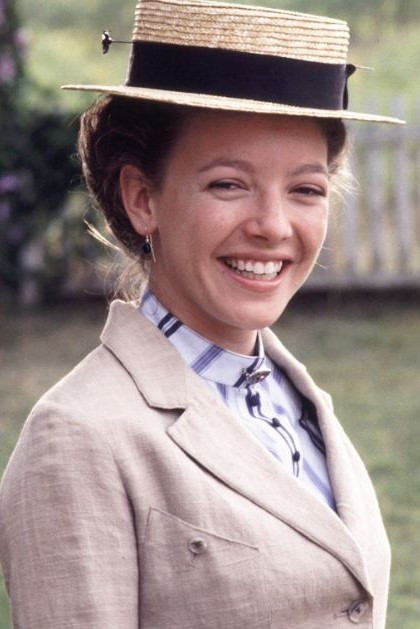 Gema Zamprogna as Felicty King in Road to Avonlea