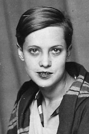 Fano Messan as Hermaphrodite (uncredited) in Un chien andalou