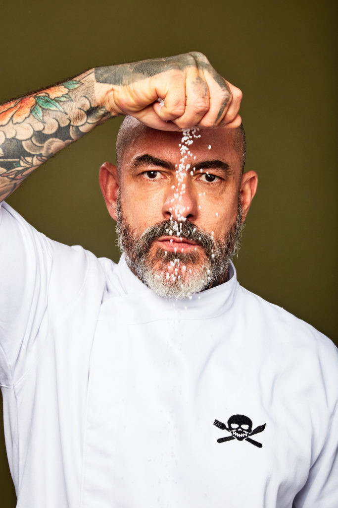 Henrique Fogaça as Jurado in MasterChef Júnior