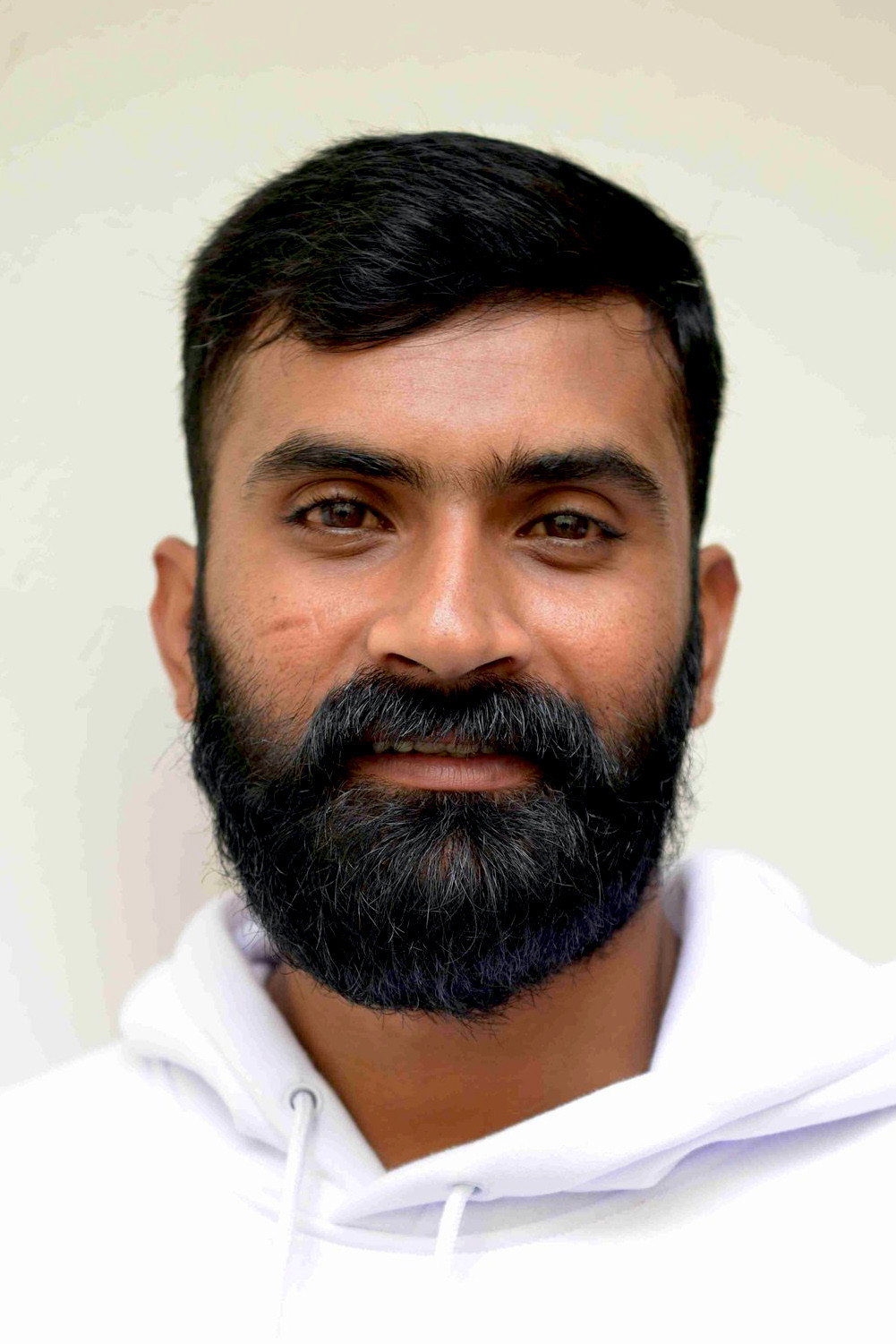 Yogesh as Siddesh in Hudugaru
