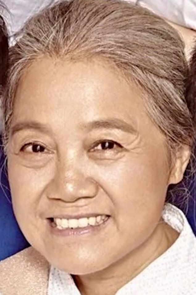 Zhu Huaixu as Granny Ma in 爱的追踪