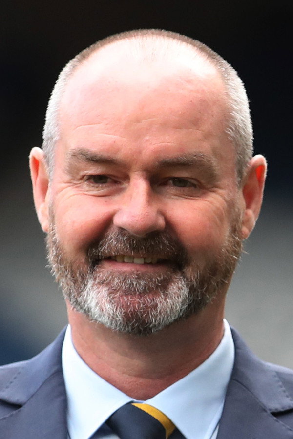 Steve Clarke as Self in 28 Summers