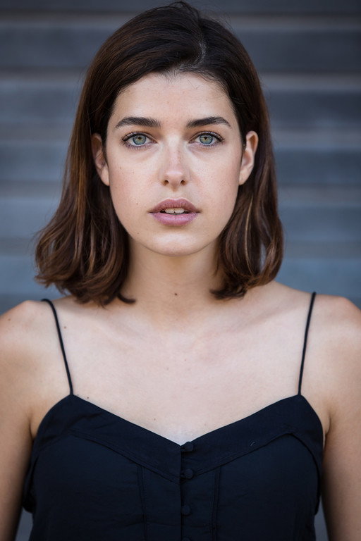 Marie Nasemann as Rosa in For the drama