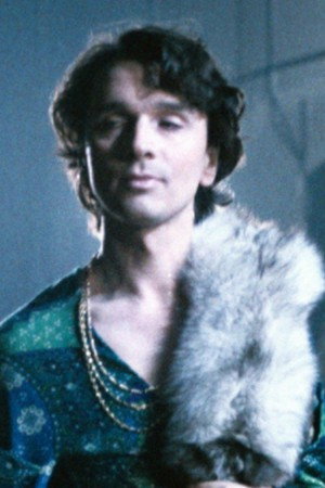 Ryszard Czubak as Jeremi, "majordomus" Sabiny in Love in an Underground Passage