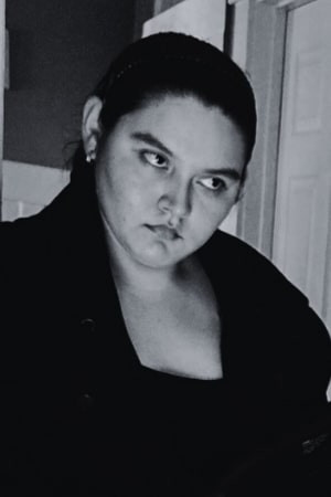 Fatima Morales as Rich Lady in Desperate Measure