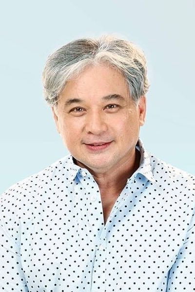 Ricky Davao as Larson in E.S.P.