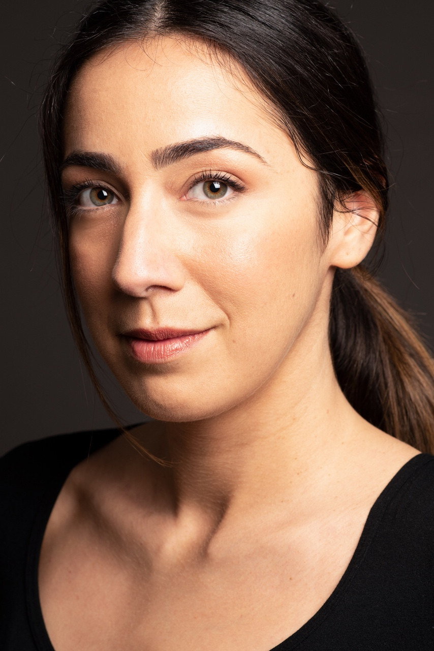 Sílvia Lousada as Girl at the Fair in Slow Down