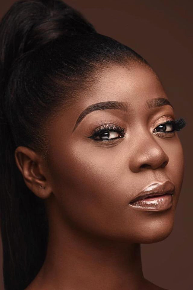 Malvis-Ann Mohvu as Bella in Half Heaven