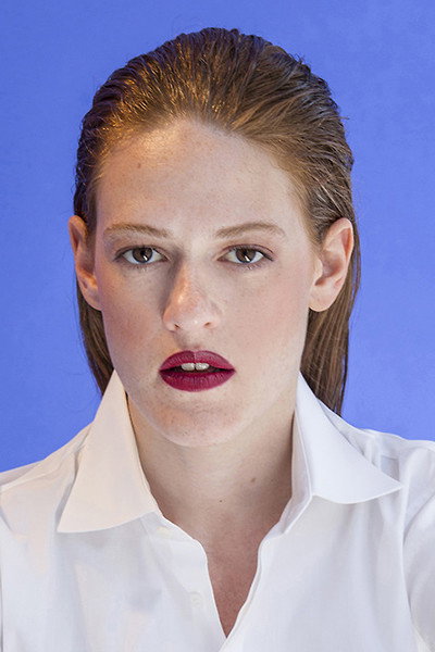 Σοφία Κόκκαλη as Mary in Digger