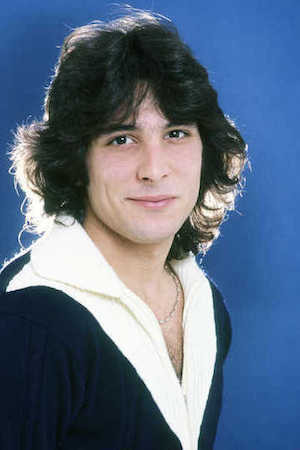 Len Bari as Mike in Fish