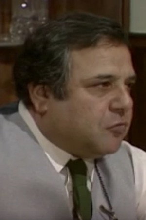 Oswaldo Campozana as Tito in Boleiros: Era uma Vez o Futebol...