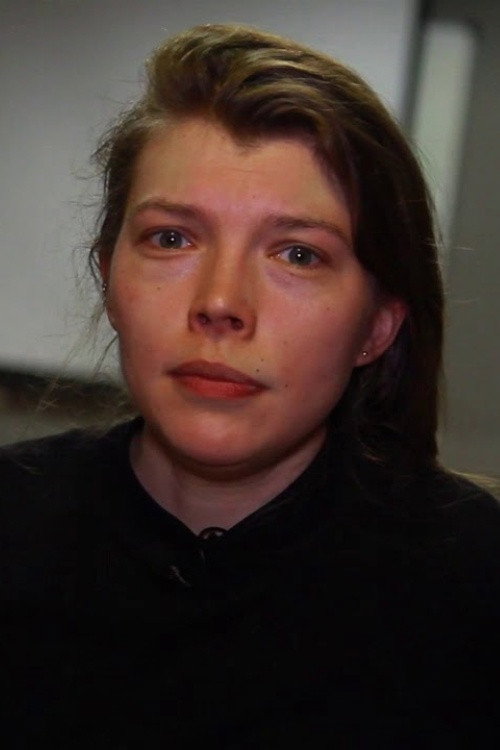 Toma Selivanova as Dina in Dolomite and Ash