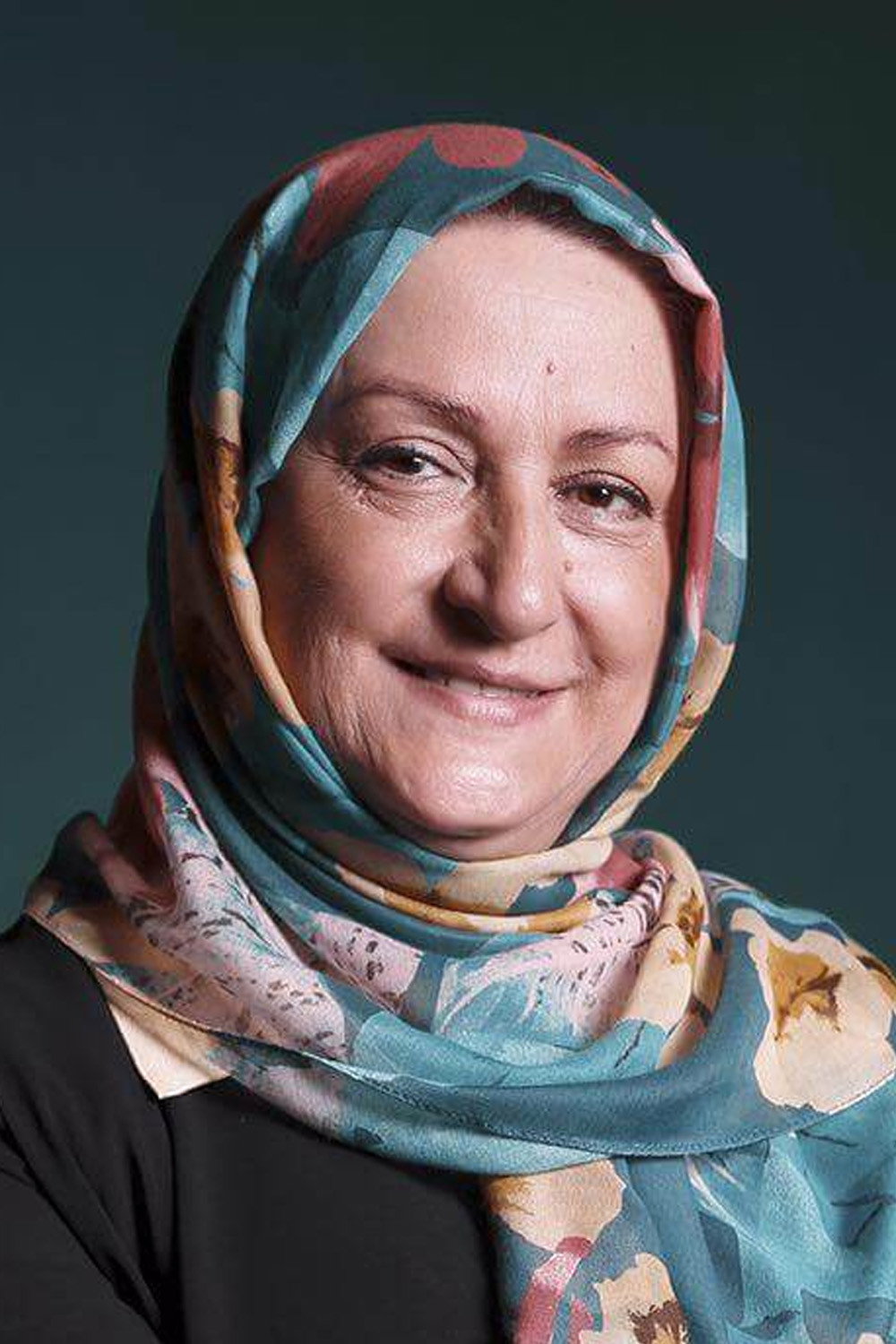مریم امیرجلالی as Monavar in Roozhaye Bad Be-Dar