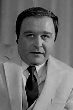Владимир Разумовский as Vasily Yakovlev in The Broken Horseshoe