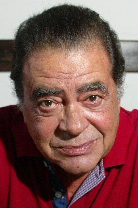 Morais e Castro as Joaquim Botica in Cinzas