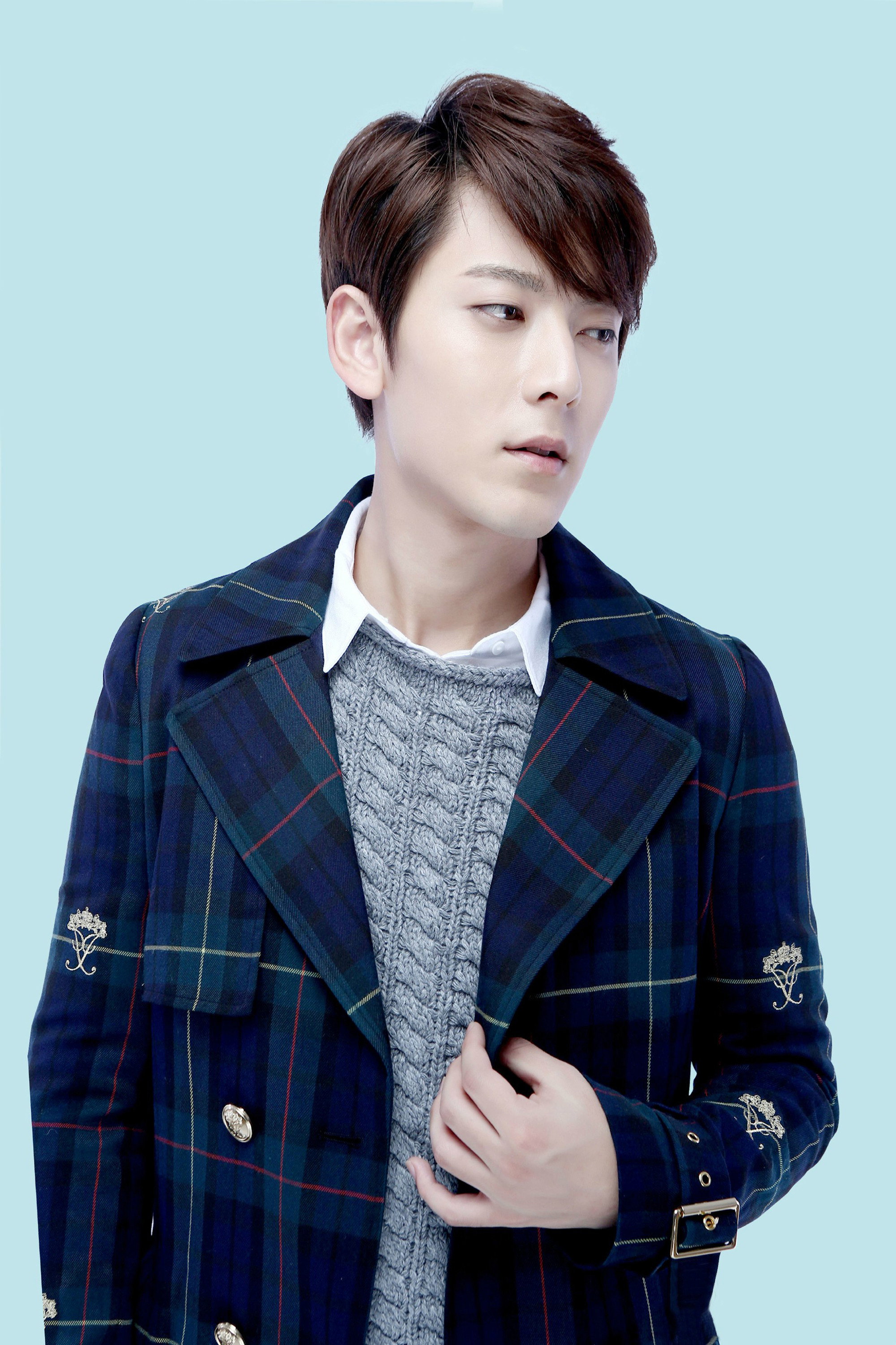 Sean Chen as Fang Tinghao in The Whirlwind Girl