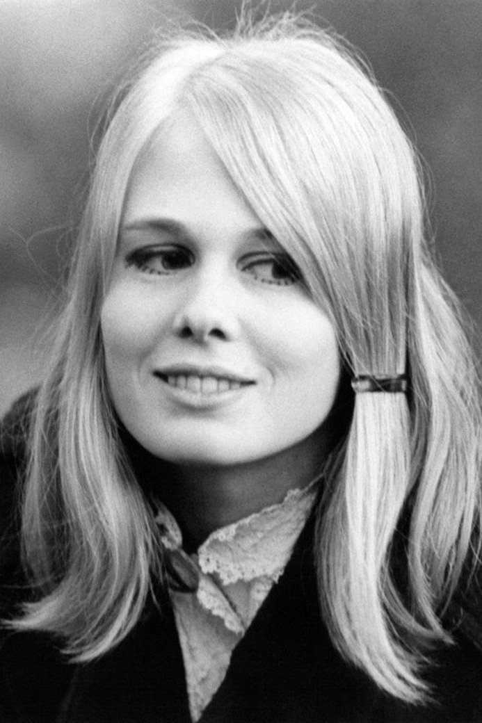 Tippy Walker as Jennifer Da Silva in The Turkish Detective