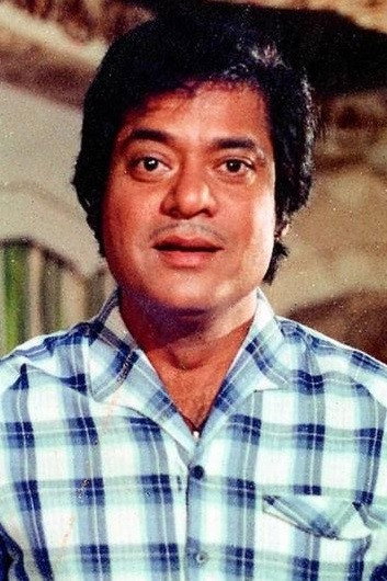 Jagdeep as Bhola in Sharafat