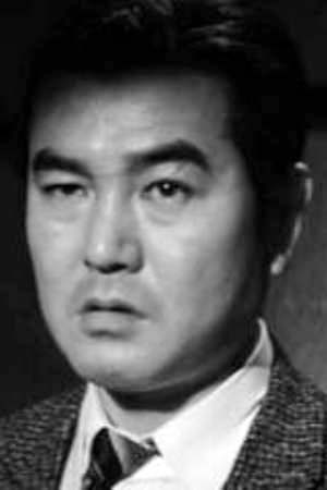 神田隆 as Chief Detective in Police Precinct: Backing Investigation