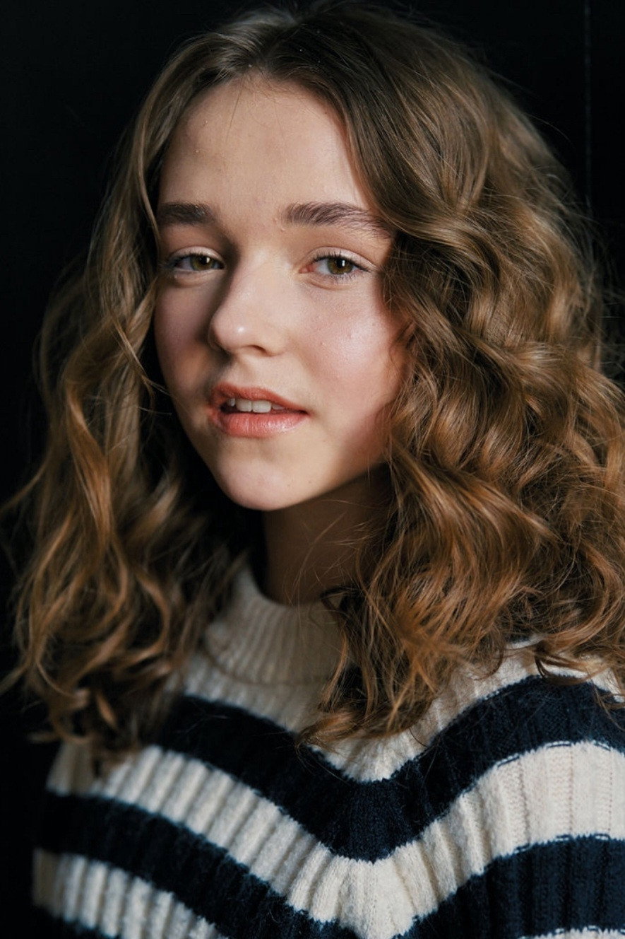 Sophia Reid-Gantzert as Erwin Page in Popular Theory