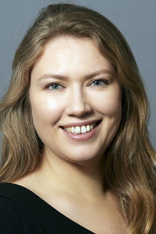 Agathe L'Huillier as Clémentine Simmons in Harvey