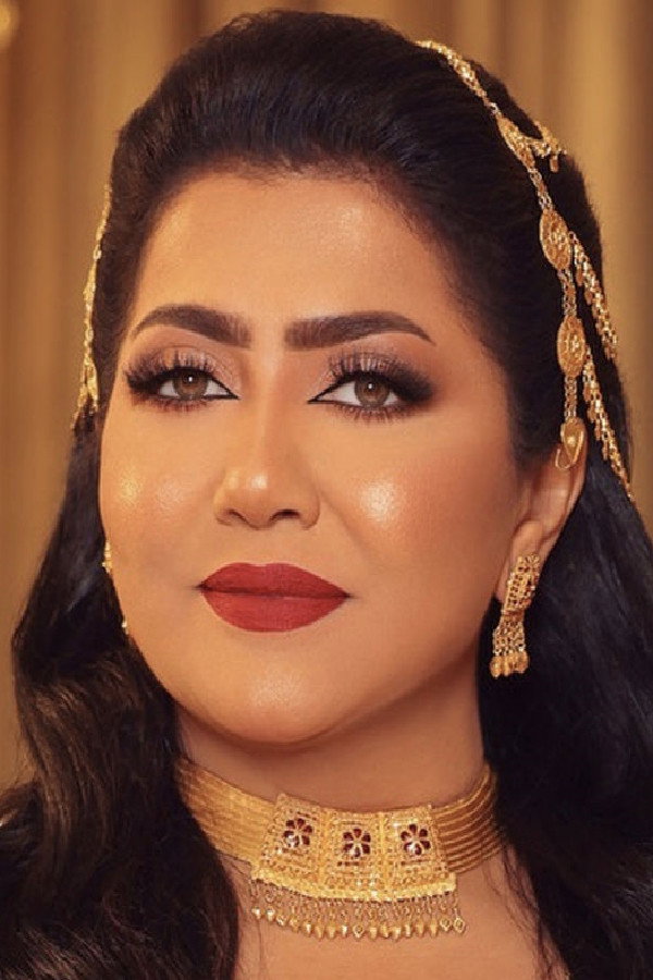 فاطمة الحوسني as Um Humaid in Betrayal of a Nation
