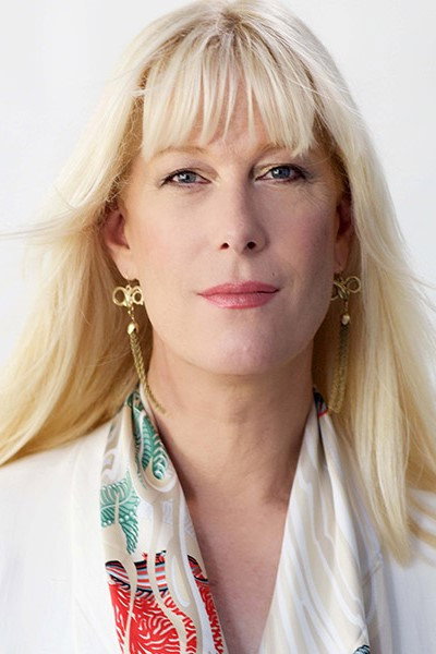 Justin Vivian Bond as Singer in Golden Age of Hustlers
