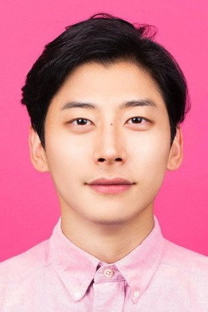 곽윤기 as Self in Toy Soldiers