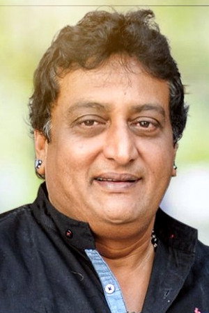 Prudhviraj as Murthy in Pudhupettai