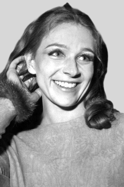 Christine Fersen as Renée in Kisss.....