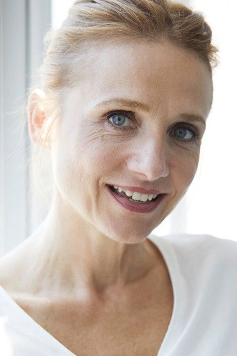 Christina Große as Elvira Becker in Birth of a Champion